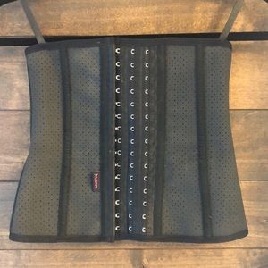 Waist Trainer EUC